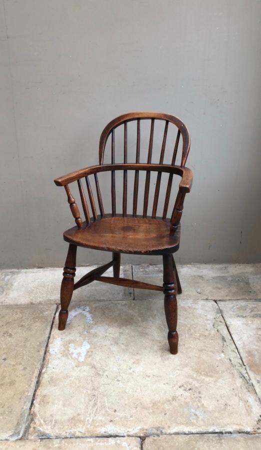 Stools & Chairs