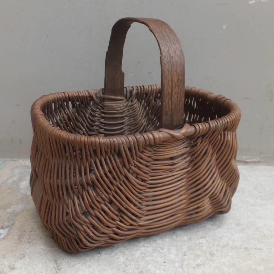 Victorian Childs Basket with Bentwood Handle