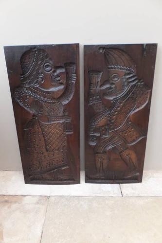 Large Pair of Victorian Treen Punch & Judy Gingerbread Moulds