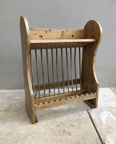 Early 20th Century Pine Plate Rack with Cup Rack