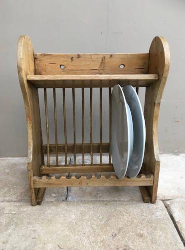 Early 20th Century Pine Plate Rack with Cup Rack