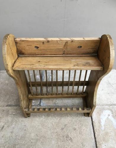 Early 20th Century Pine Plate Rack with Cup Rack