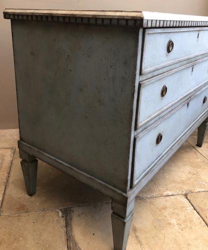 Victorian Swedish Gustavian Chest of Three Drawers