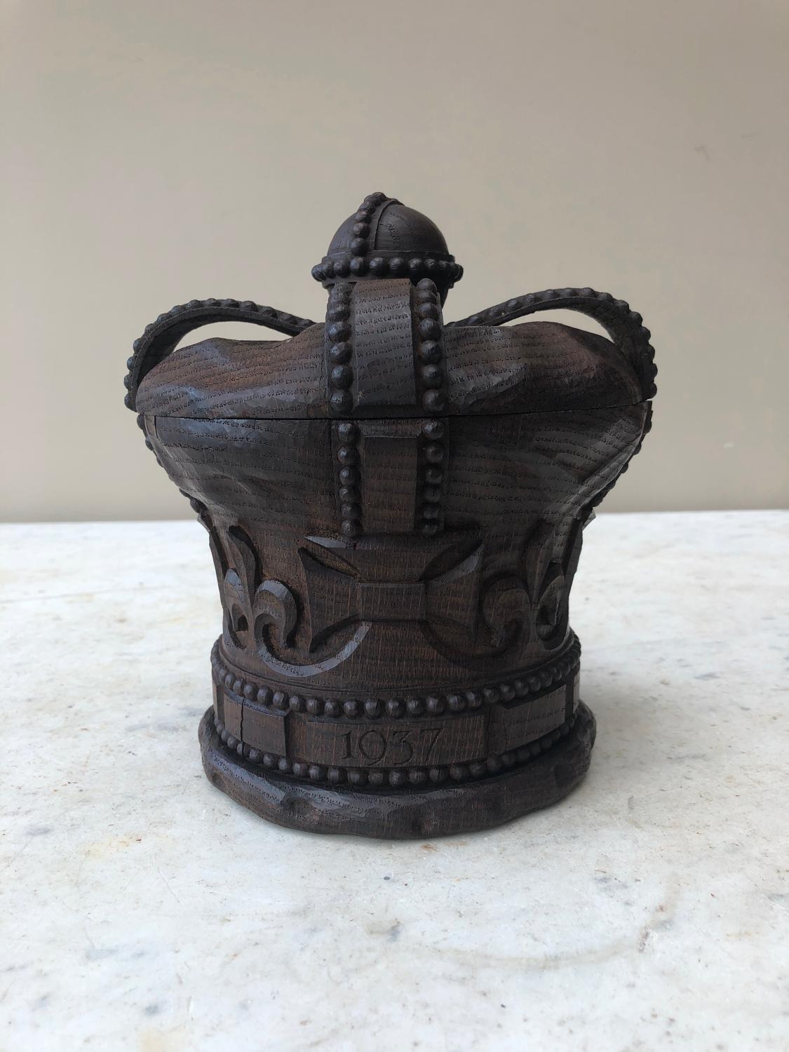 Antique Treen Carved Oak Kings Crown Caddy - King George VI Dated 1937