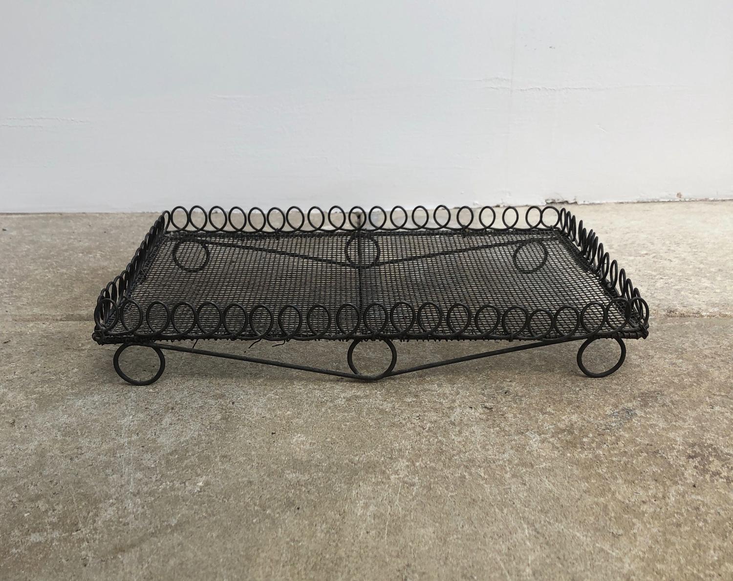 Victorian Wire Work Loop Top Cake Cooling Rack - Cute Size