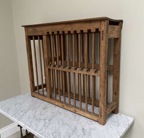 Victorian Pine Plate Rack - Shelf Top - Castleations to Top Tier