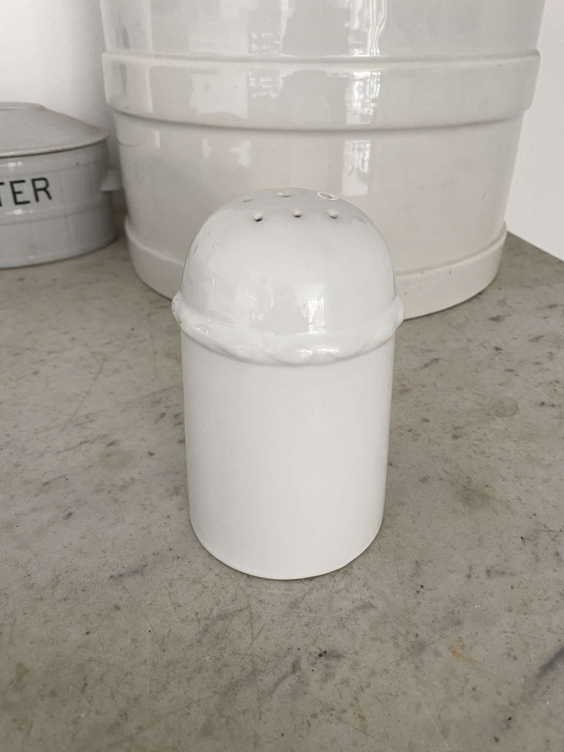 Mid Century White Carlton Ware Sifter - Flour or Icing Sugar