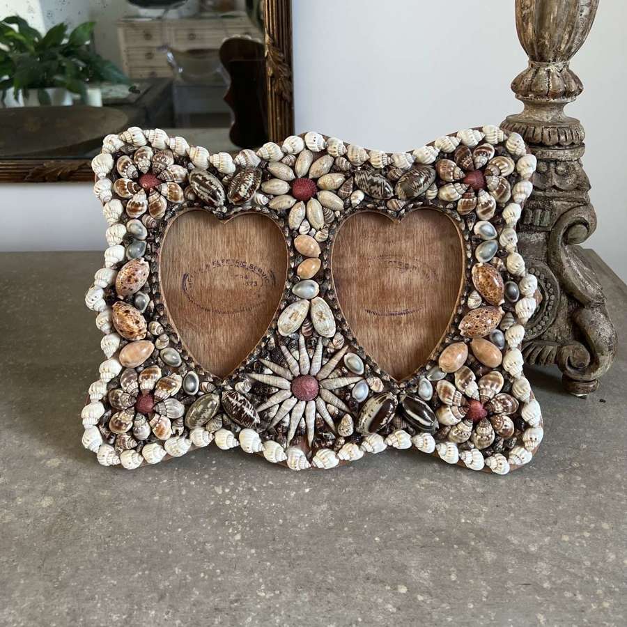 Large c1930s Shell Covered Double Heart Photograph Frame