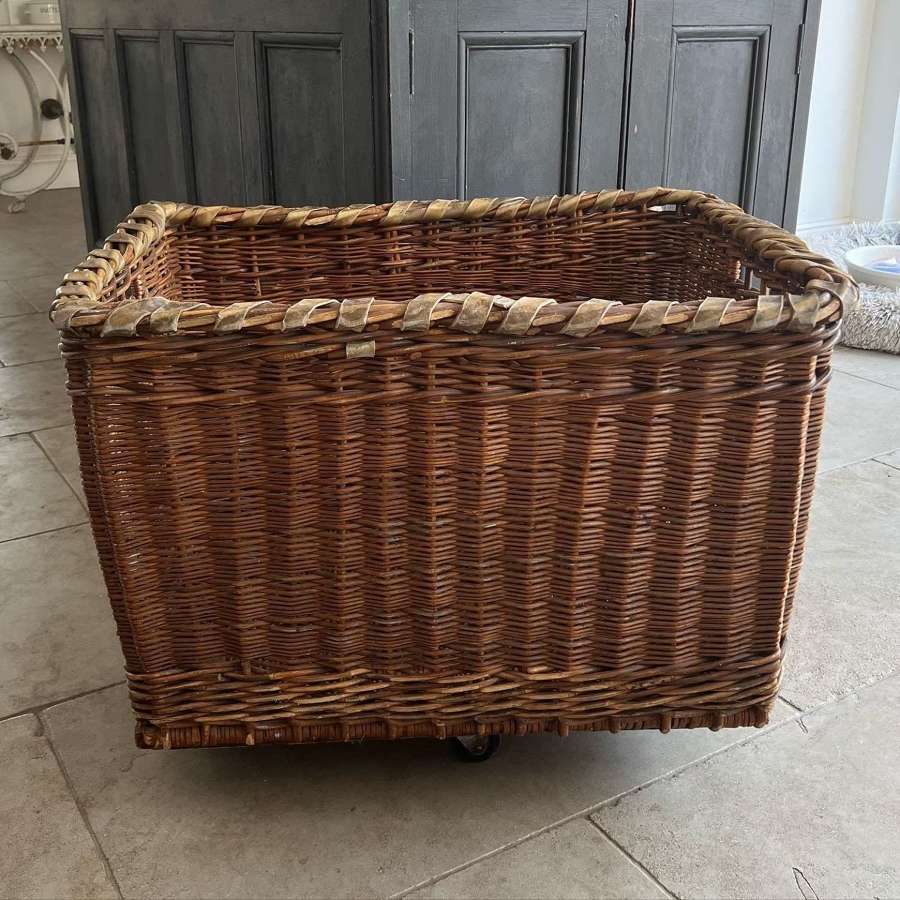 Large Early 20thC Mill Basket in Superb Condition on Original Castors