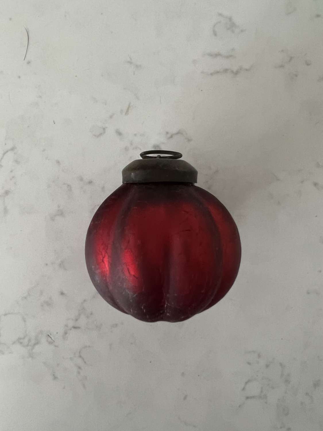 Late Victorian Red Bauble Christmas Tree Kugel