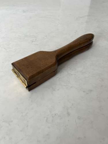 Late Victorian QualIty Treen Lemon Squeezer with Brass Hinge
