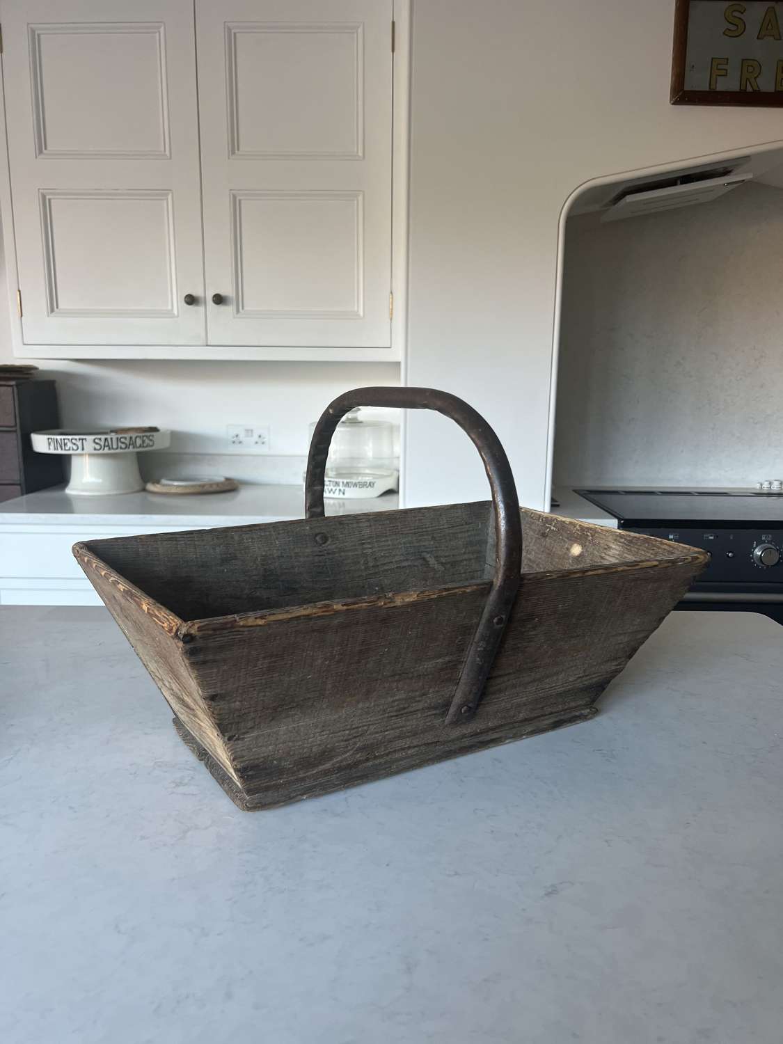 Large Early 20th Century Pine Trug Basket with Iron Handle