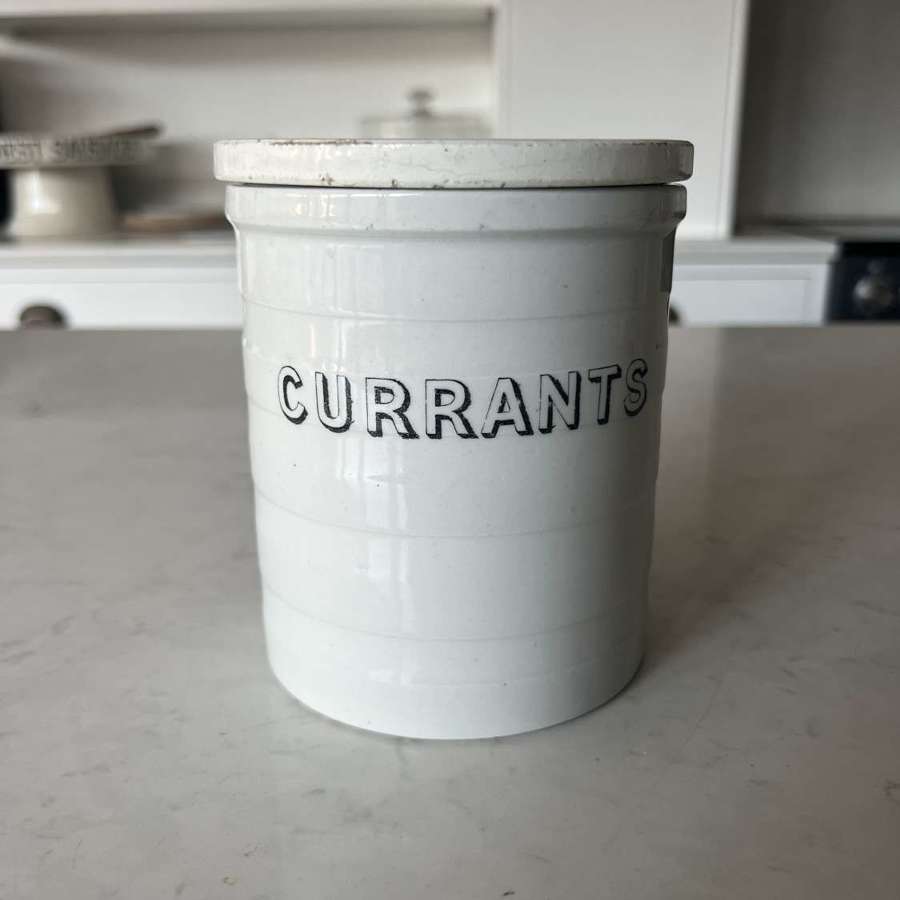 Smaller Late Victorian White Ironstone Banded Maling Jar - Currants