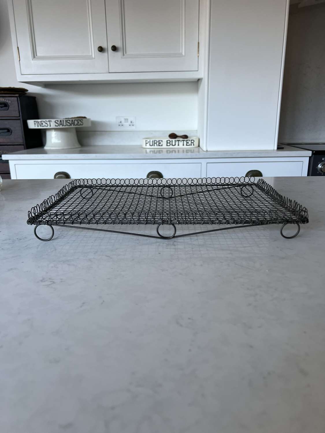 Victorian Wire Work Cake Cooling Rack with Loop Top