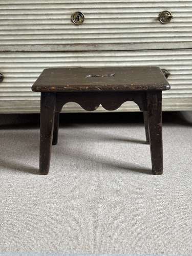 Victorian Pine Stool in Original Paint & Pretty Scalloped Sides