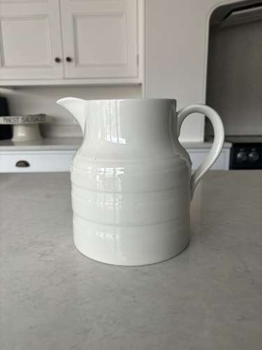 Large White Banded Ironstone Four Pint Dairy Milk Jug