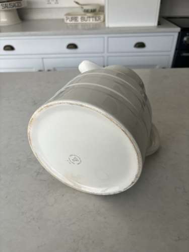 Large White Banded Ironstone Four Pint Dairy Milk Jug