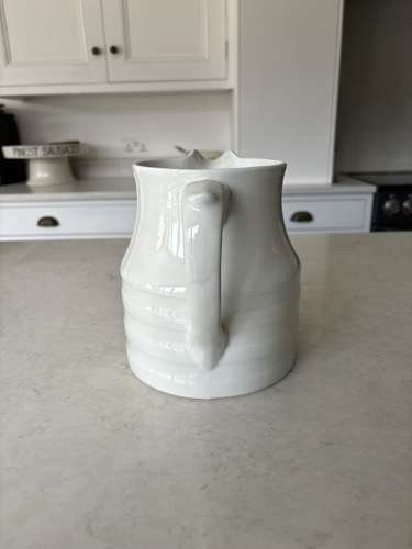 Lovely Condition Edwardian White Ironstone Four Pint Dairy Milk Jug