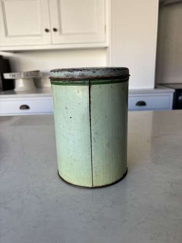 Early 20th Century Flour Tin. Gilded Lettering.