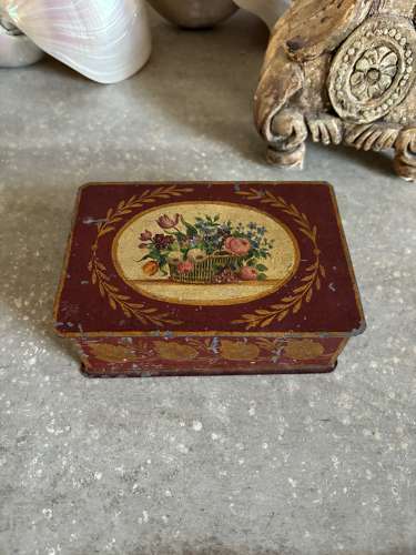 Early 20th Century Toleware Calling Card Tin - Beautiful Floral Top