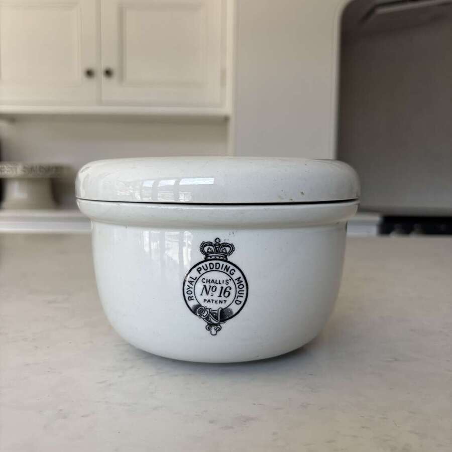 Edwardian Rare Edwardian Royal Pudding Mould No 16 - Excellent Condition