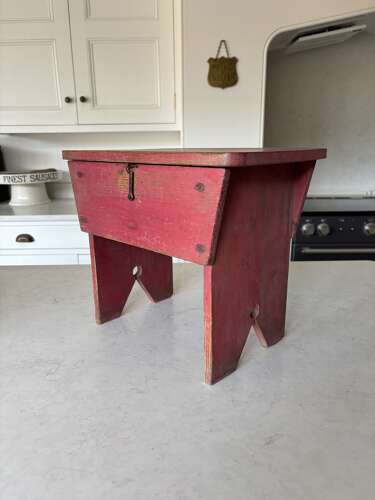 Early 20th Century Pine Box Stool with Lift up Lid in its Original Paint