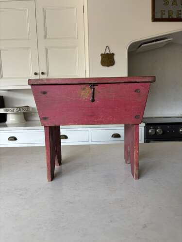 Early 20th Century Pine Box Stool with Lift up Lid in its Original Paint