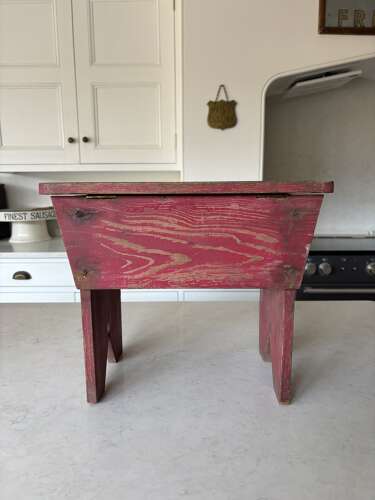 Early 20th Century Pine Box Stool with Lift up Lid in its Original Paint