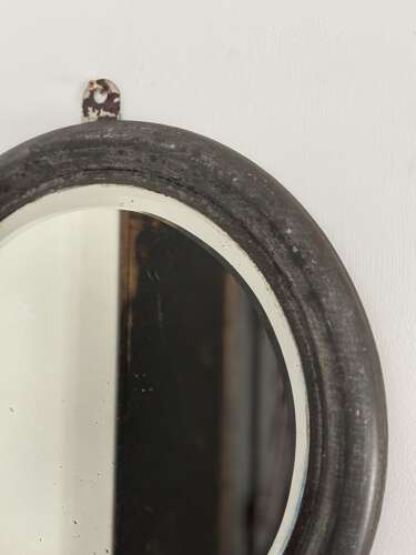 1920/30s Round Metal Framed Mirror. Bevell Edge Glass. Hook to Hang.