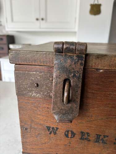 Early 20thC Solid Oak British Railways GWR Works Depot Trunk. No 12