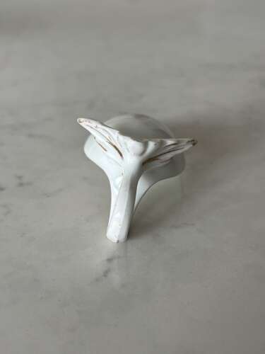 Victorian White China Medicine Spoon - Mint Condition