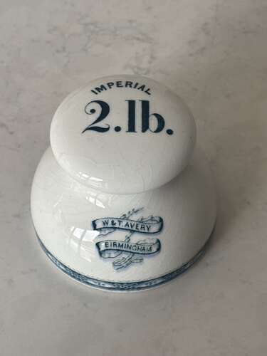 Superb Condition WT Avery Ceramic 2lb Imperial Weight
