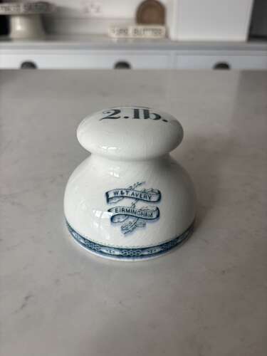 Superb Condition WT Avery Ceramic 2lb Imperial Weight