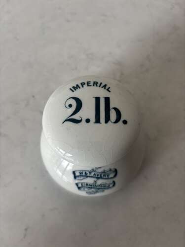 Superb Condition WT Avery Ceramic 2lb Imperial Weight