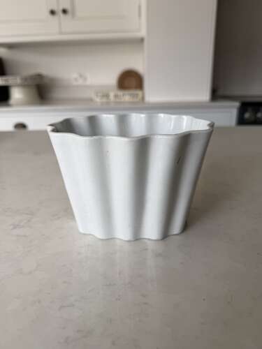 Late Victorian White Ironstone Rare Lion Jelly Mould
