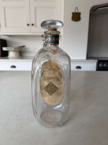1920s Pair of Perfume Bottles from Luxury Parisian Brand L T PIVER