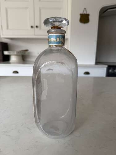 1920s Pair of Perfume Bottles from Luxury Parisian Brand L T PIVER