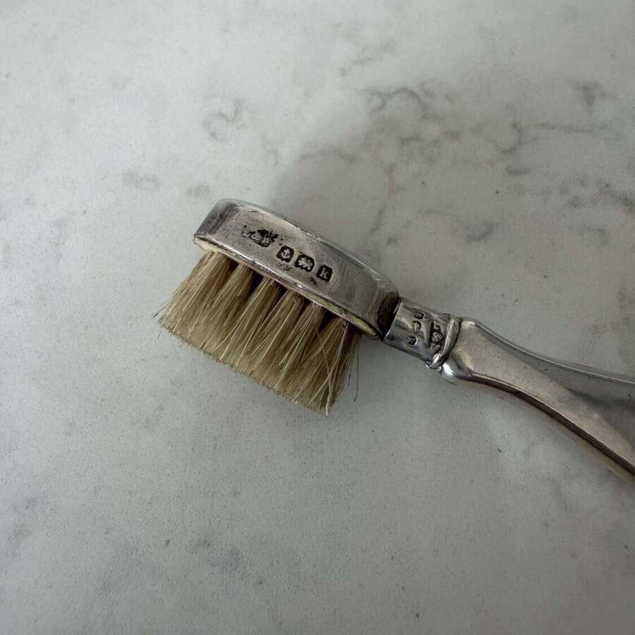 Hallmarked Silver Dated 1902 Gentleman&rsquo;s Moustache Brush. Levi & Salaman