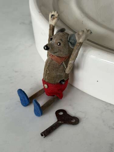 Rare 1930s Schuco Tumbling Mouse. Working With Key.