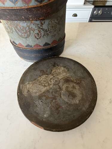 Victorian Coopered Pine Flour Barrel - Exceptional Original Paint