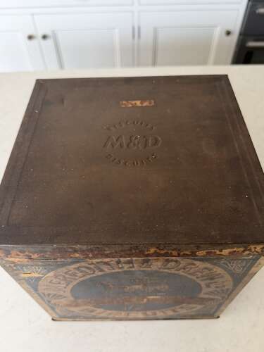 Early 20thC Grocer’s Shop Advertising Tin - Meredith & Drew Cream Crackers
