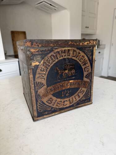 Early 20thC Grocer’s Shop Advertising Tin - Meredith & Drew Cream Crackers